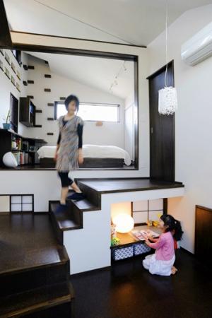 ふたつの家族と中庭の家