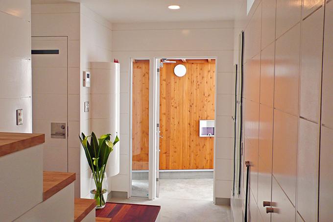 通り土間のある家