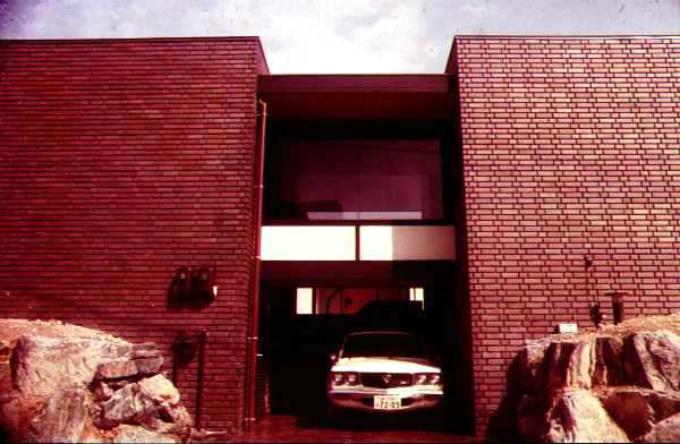 桜ヶ丘コートハウス