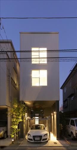 江東区大島の狭小でも２台駐車の家