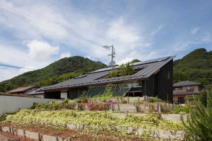 段々畑の家