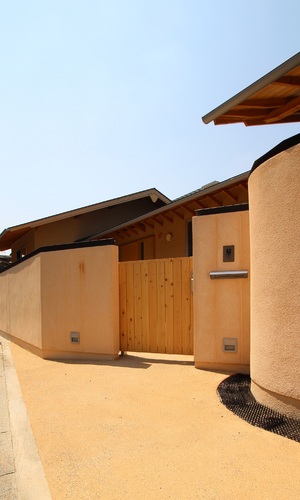 上桂の家（高齢者のための中庭のある平屋住宅）