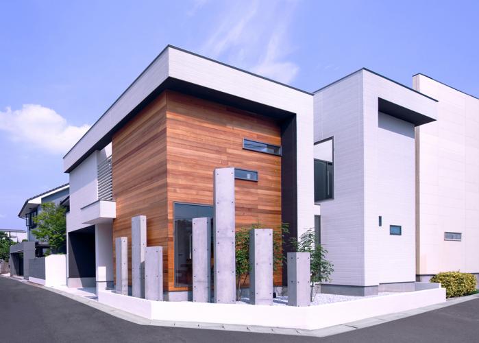 M10-house　「オブジェのある家」