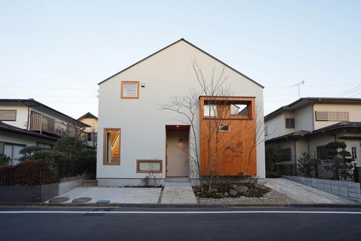 緑豊かな二世帯住宅