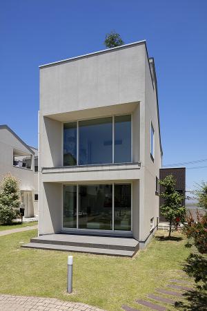 スキップフロアでつながる 伸びやかな空間のパッシブハウス