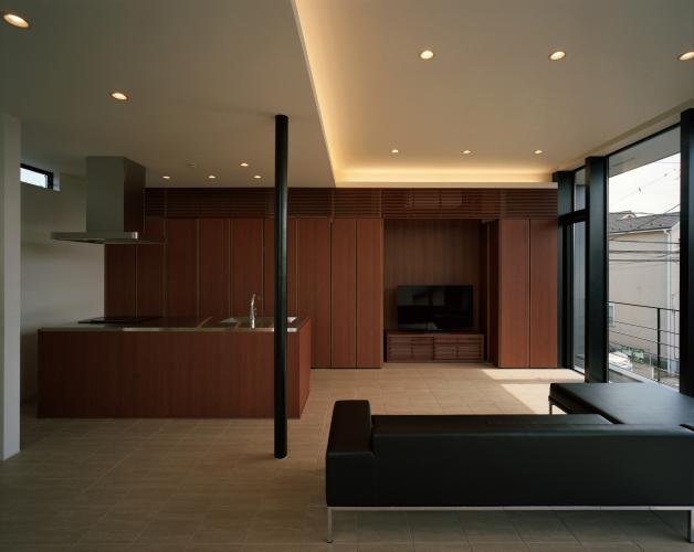 【Trilogy (三部作) − 南の家】　　ガラス張り・家電収納のシンプルハウス