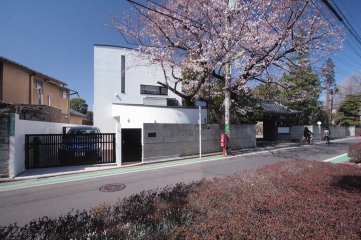 烏山の家 ～無垢材と自然素材の２世帯住宅（庫裏）～