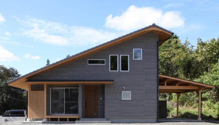 ＧＲＡＹ ＨＯＵＳＥ