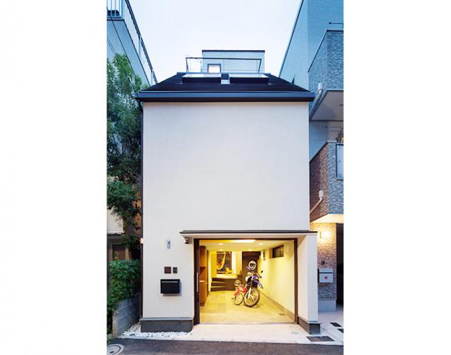 四谷三丁目の住宅