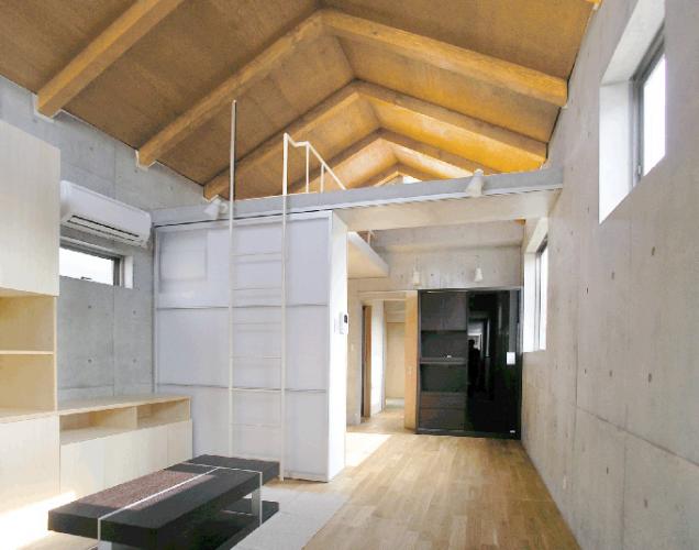 二世帯住宅　アトリウム・外断熱