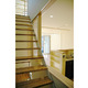 階段ホールから見るLDK