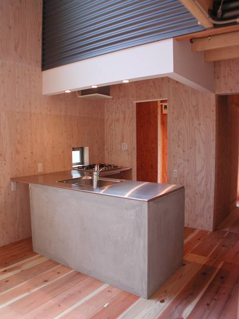 シンプルで使いやすいL型キッチン