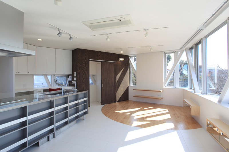 明るく開放的で360度絶景パノラマのLDK