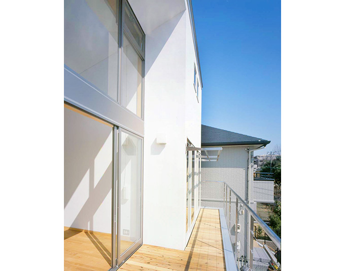 生活感を感じさせない物干しラックのデザイン