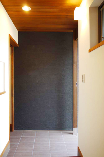 高槻の家5　玄関