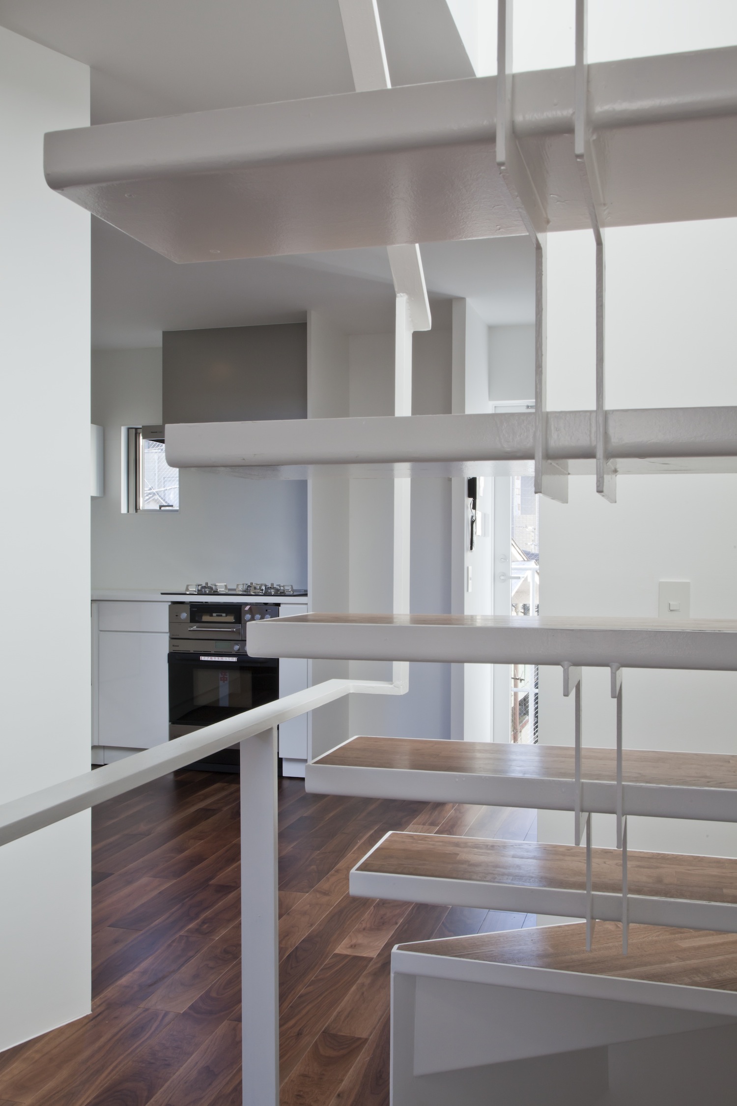 視線の抜ける階段