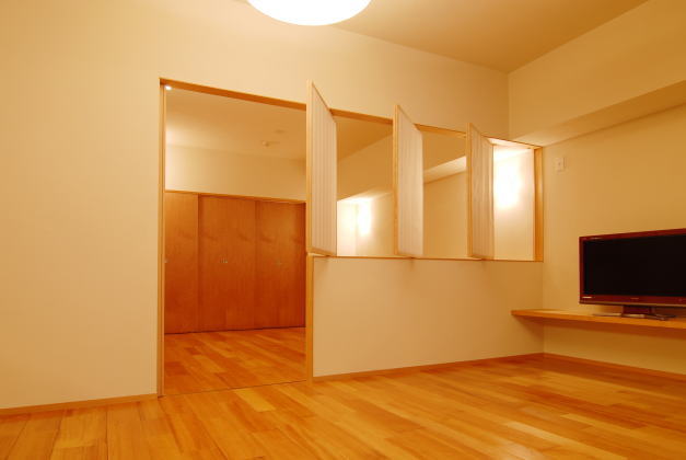 障子の室内窓で風も抜けて爽やかに