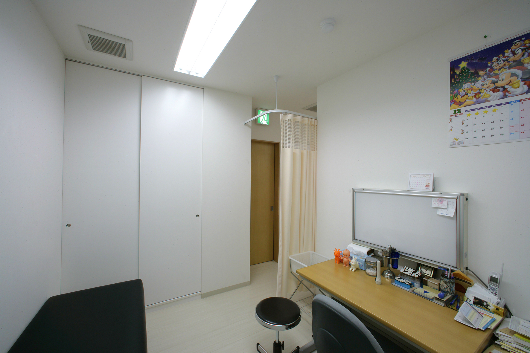 シンプルな診療室