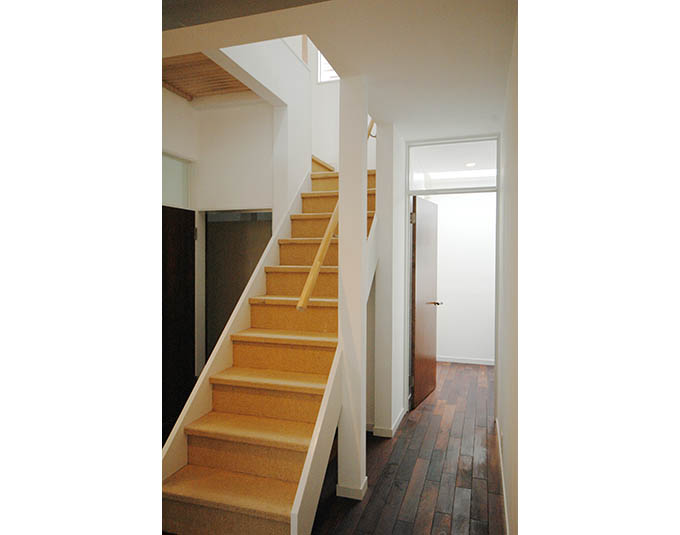 風通しのよい2階への階段