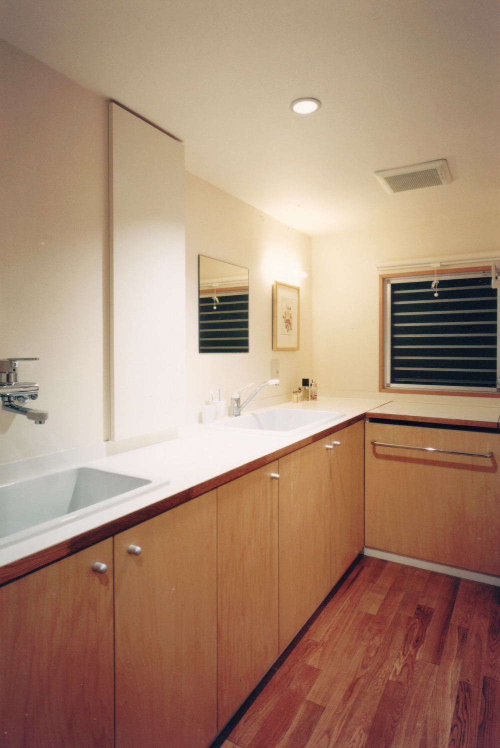 洗面スペースも換気や通風を良くしてアレルギー対策