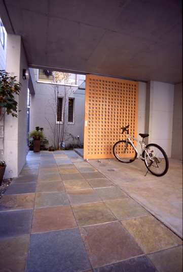 アプローチは豊かに