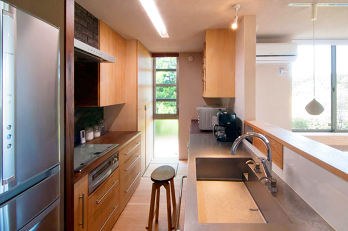 機能的で収納力のある使い勝手の良いキッチン Fevecasa フェブカーサ