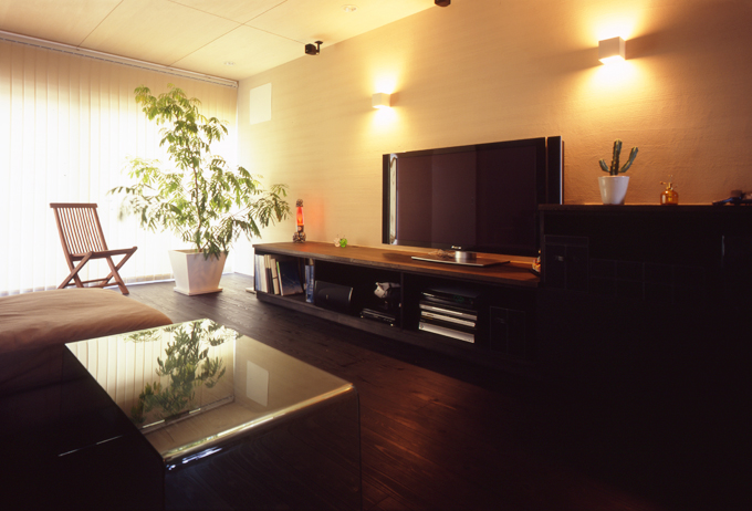 珪藻土と無垢材のフローリング