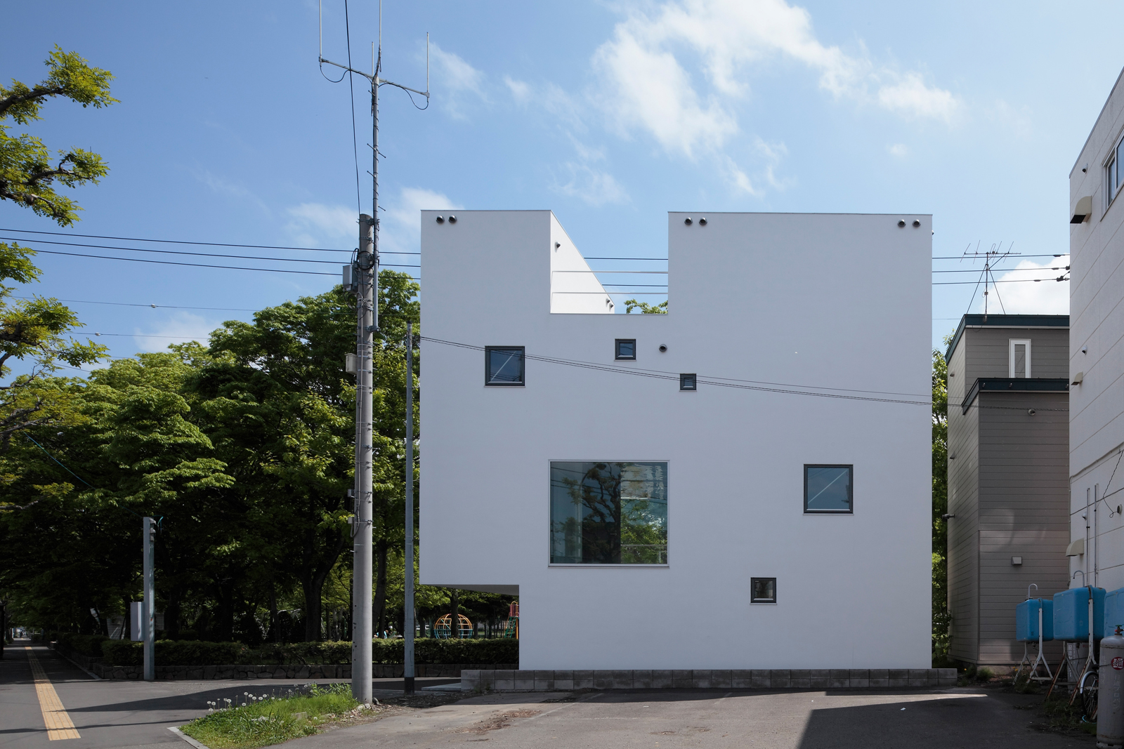 外観（夏）