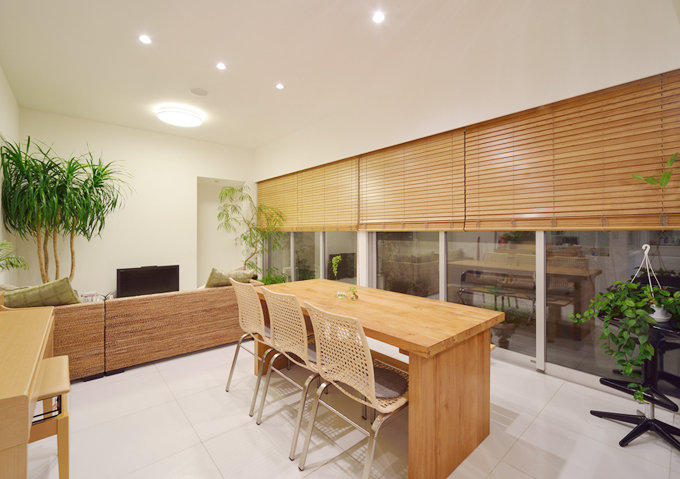 ナチュラルな印象のリビング