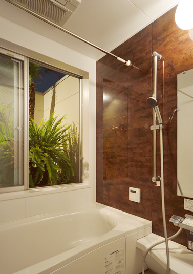 リゾートの雰囲気を愉しむバスルーム