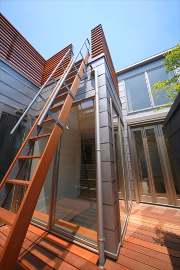 デッキバルコニー