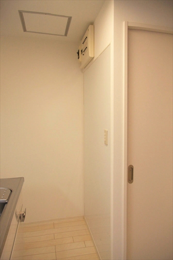 ホワイトボード仕様のキッチン壁