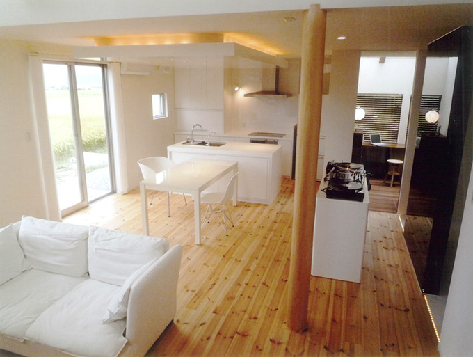 自然素材の優しいLDK