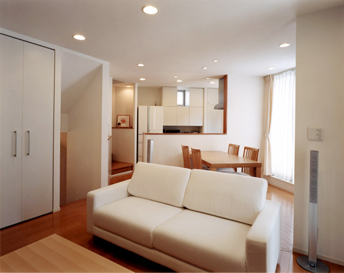 形状を巧みに利用したリビング