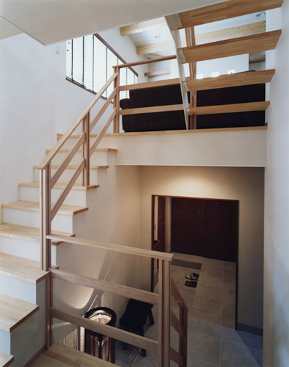 空間をつなぐ階段