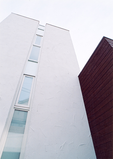 プライバシーを守る採光窓