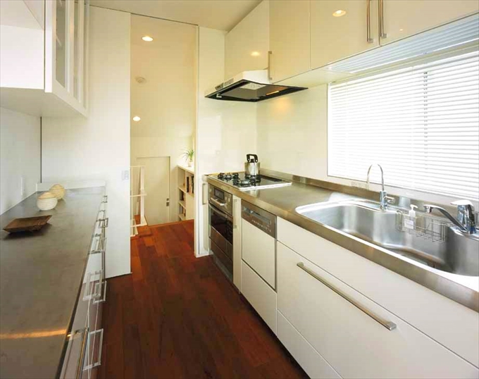 収納力抜群で使い勝手の良いキッチン