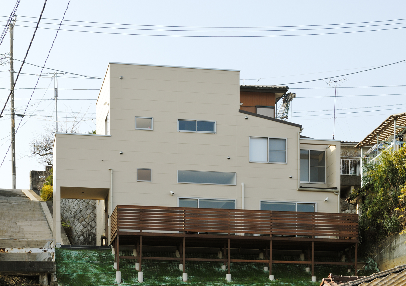 自然との調和を考え、自然を楽しむために建てられた建物