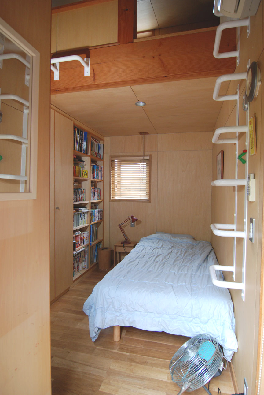 ロフトのある子供室