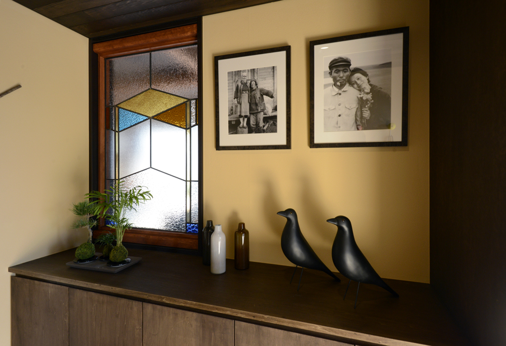 家の中に木や川を再現 オシャレで取り入れたくなる素敵なアイデア