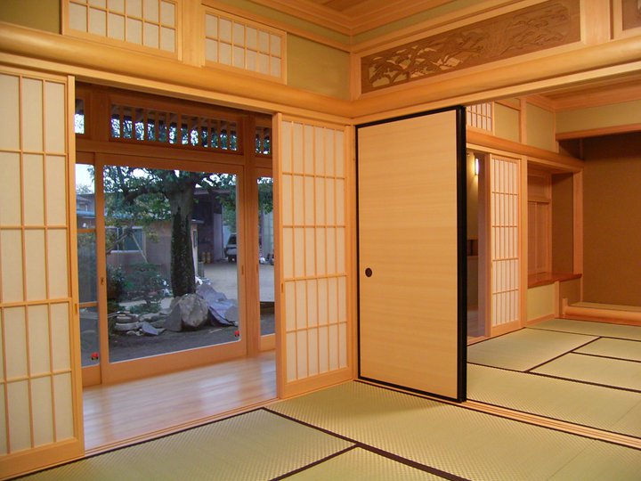 縁側のある和室