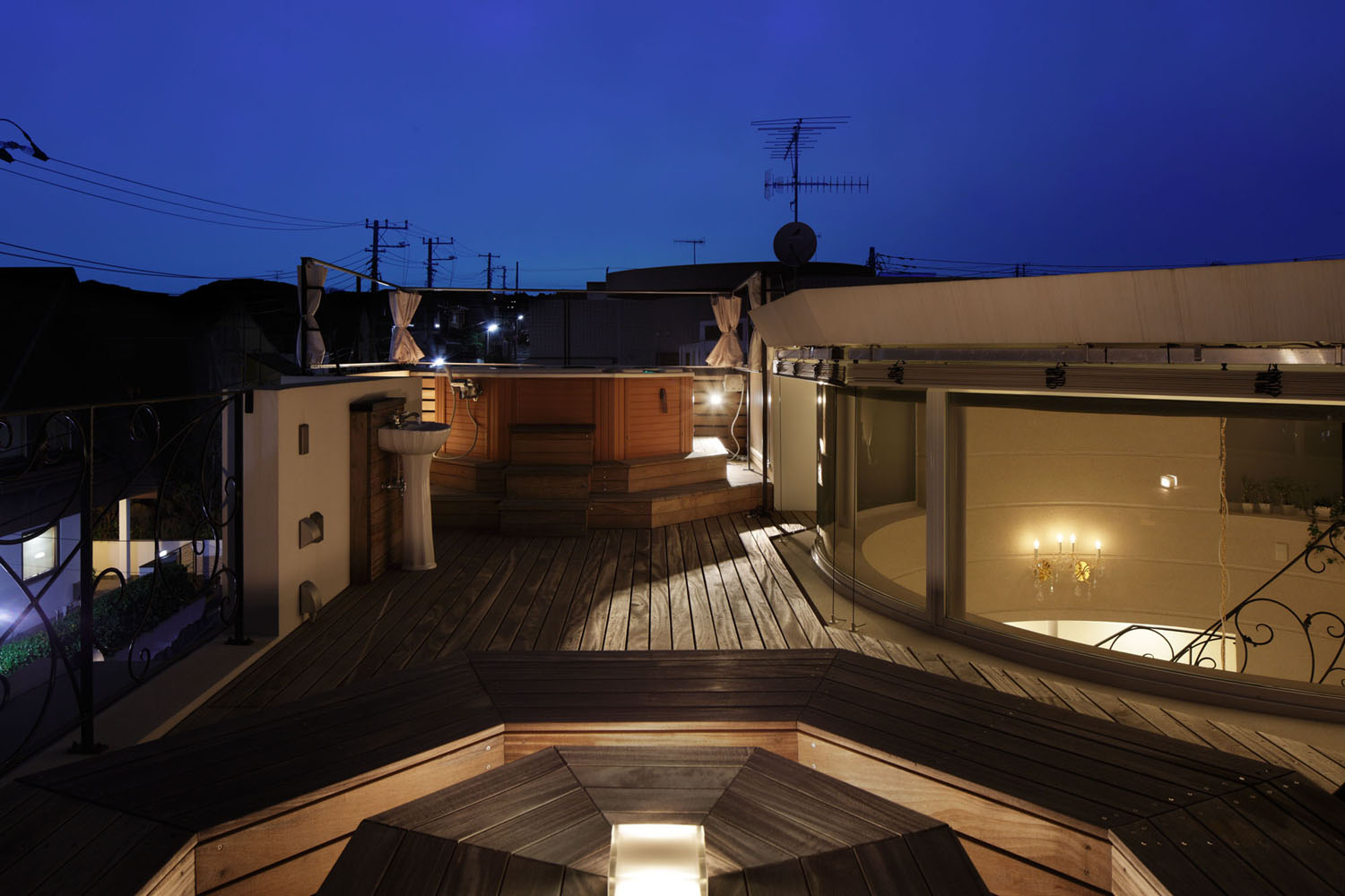 屋上ルーフバルコニー Fevecasa フェブカーサ