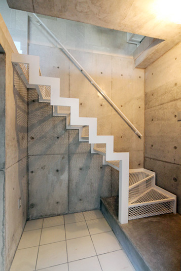 RC打ち放し。ペットと暮らす家