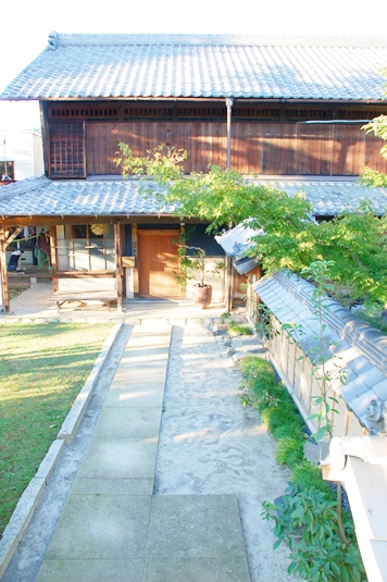 外観（正面）