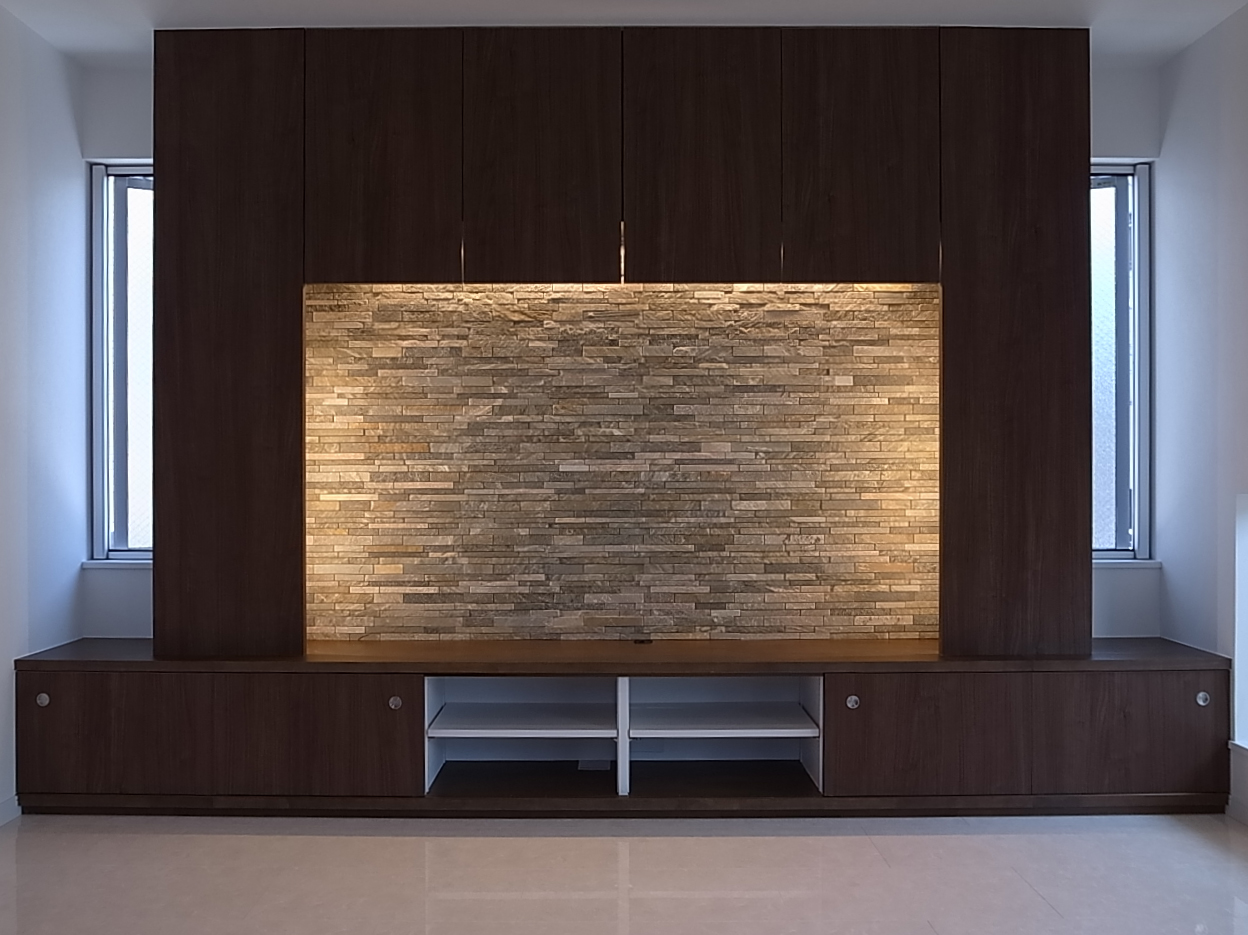 2階リビングのテレビボードb