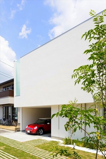 ビルトインガレージ