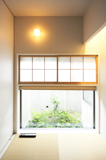 和の寛ぎ、眺めるための坪庭