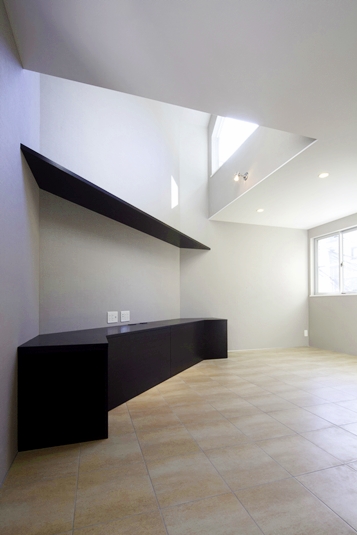 内観２／リビング１