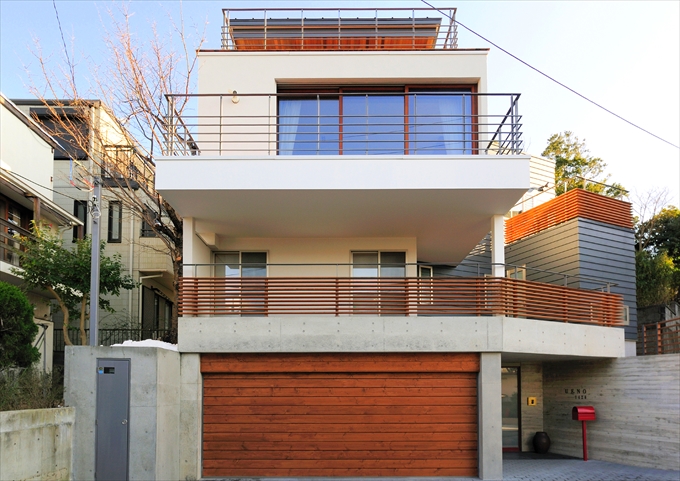 異なる質を幾つも取り入れた外観