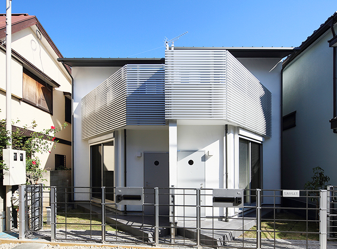 一工夫あるデザインのスタイリッシュな正面外観